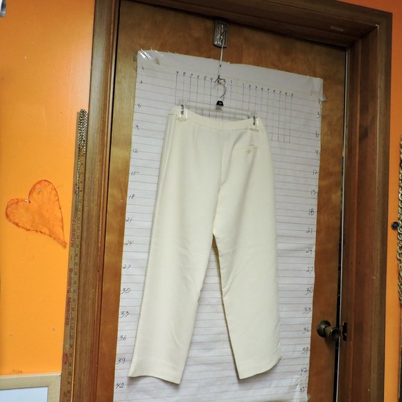RALPH LAUREN, woman's petite slacks, sz 10P white - Picture 9 of 12